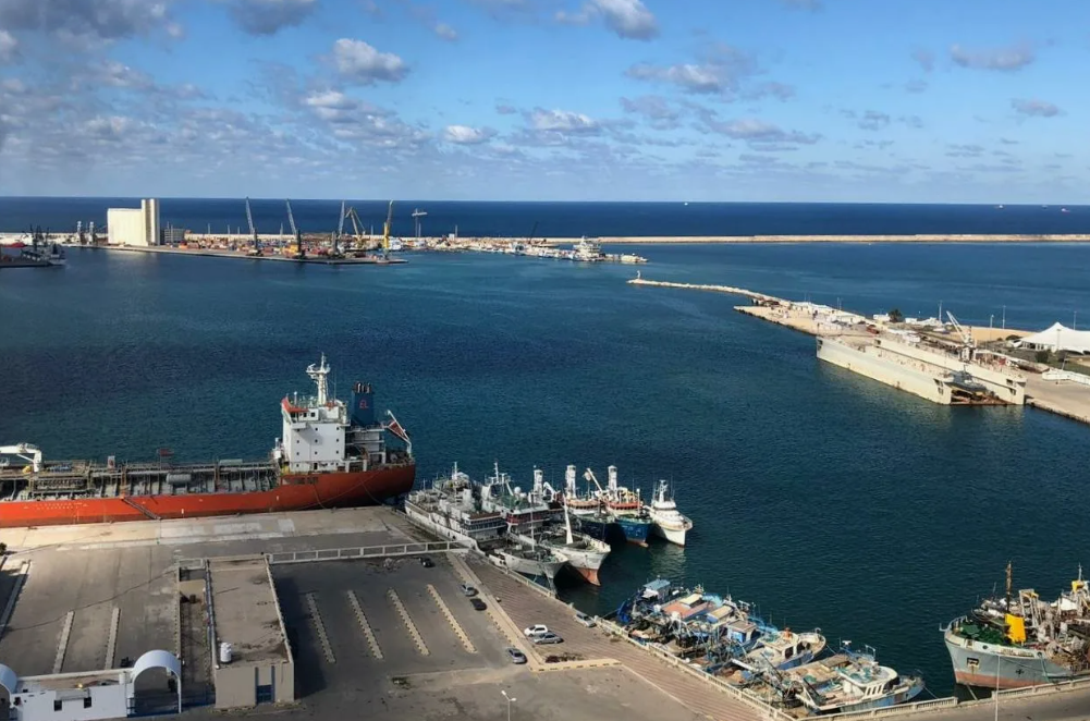Военно-морская база в Бенгази. Она по большей части пустует уже больше десяти лет. Фото Аль-Джазира