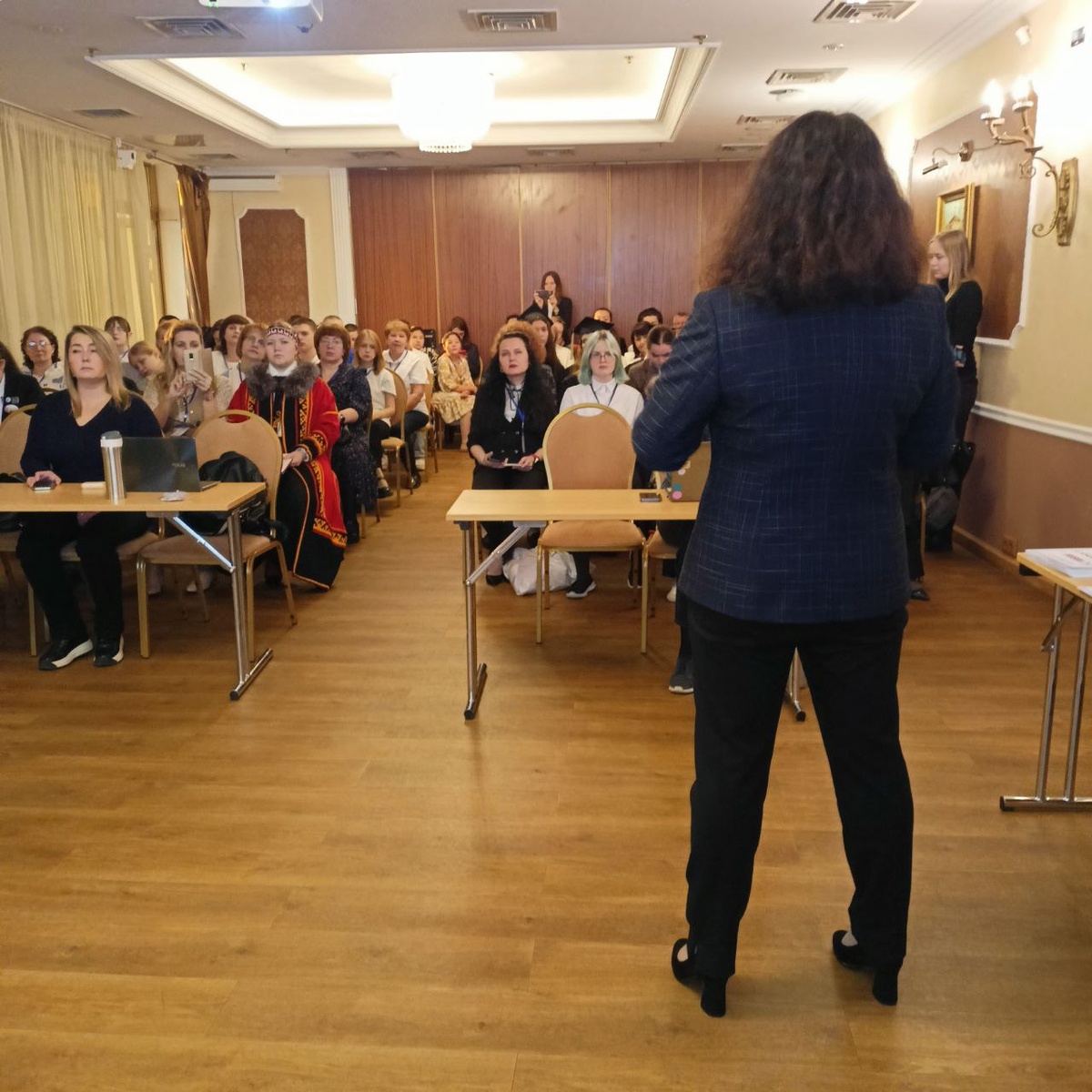 Умение правильно доносить смыслы выступления до окружающих на крупных массовых мероприятиях. Международный фестиваль "I LOVE RUSSIA" в Санкт-Петербурге