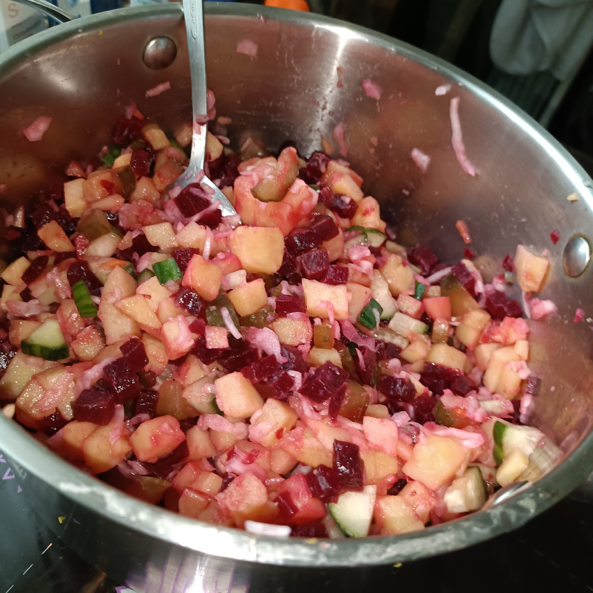 Кастрюлька с винегретом