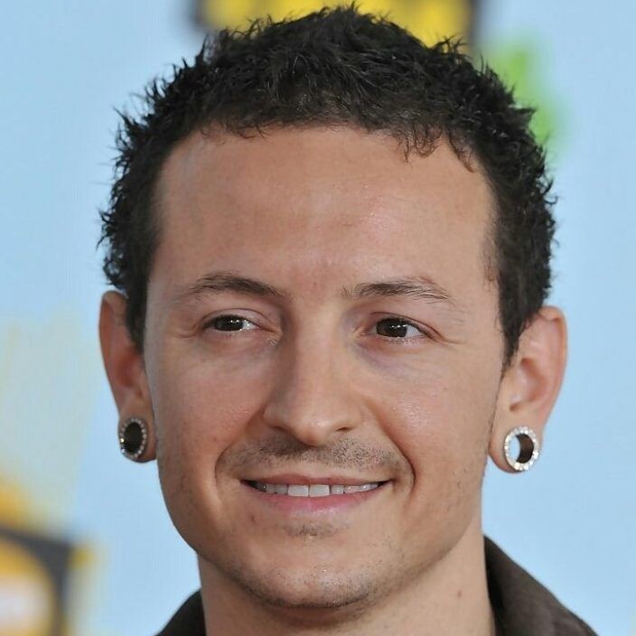 Честер Беннингтон