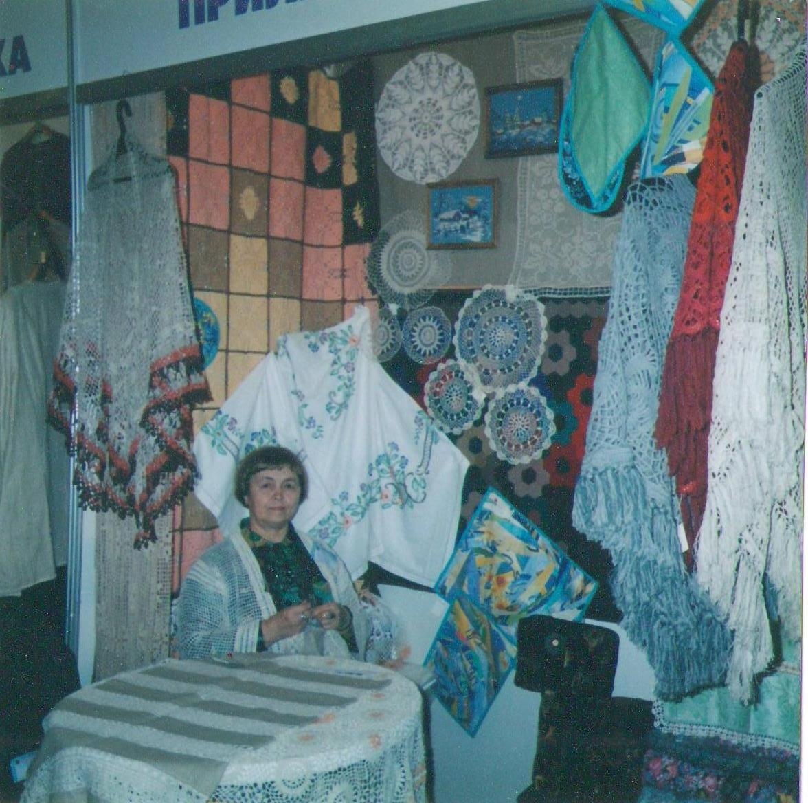 Александра Прилежаева (Прыгунова)  https://vk.com/id133485725