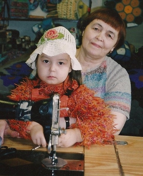 Александра Прилежаева (Прыгунова)  https://vk.com/id133485725