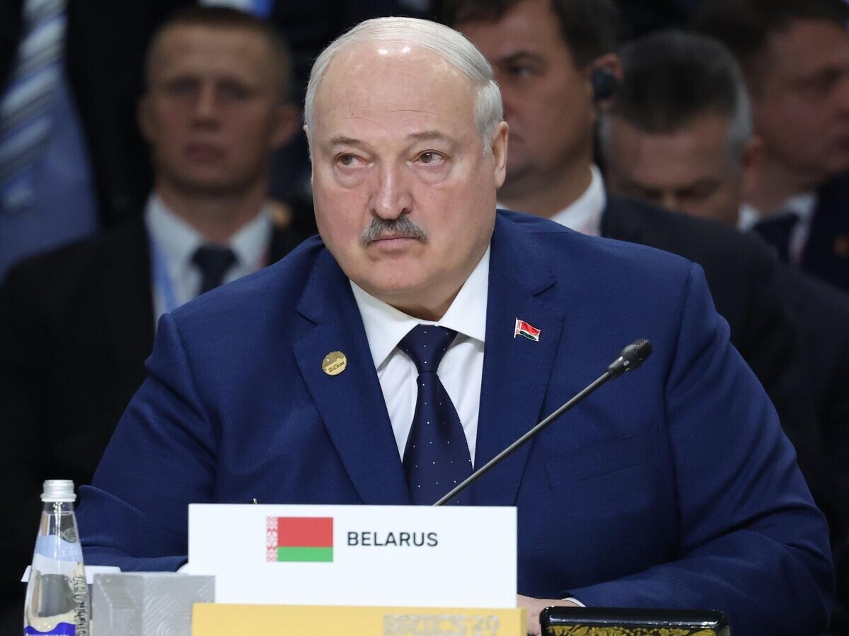    Президент Белоруссии Александр Лукашенко на пленарном заседании XVI саммита БРИКС в формате "БРИКС плюс/аутрич"© РИА Новости / Александр Казаков