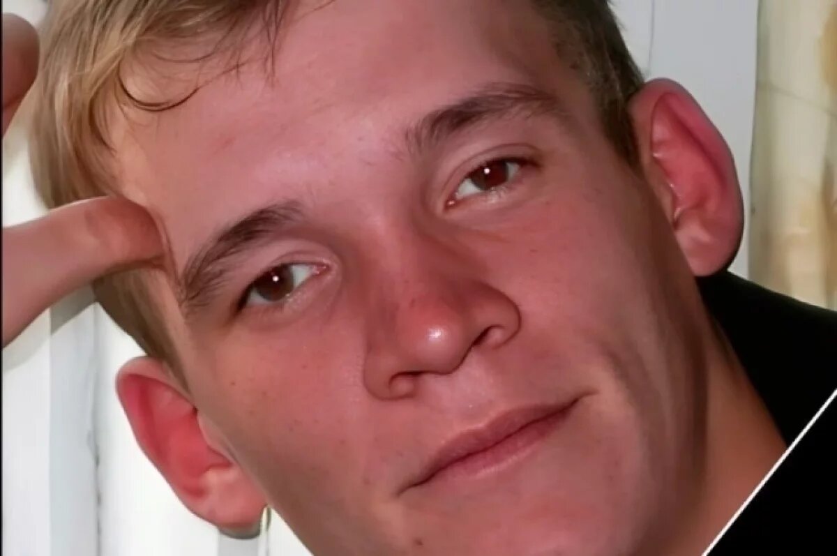    До своего 29-летия молодой мужчина не дожил немногим больше месяца.