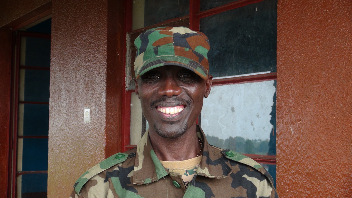 Султани Макенга, возглавляющий военное крыло М23