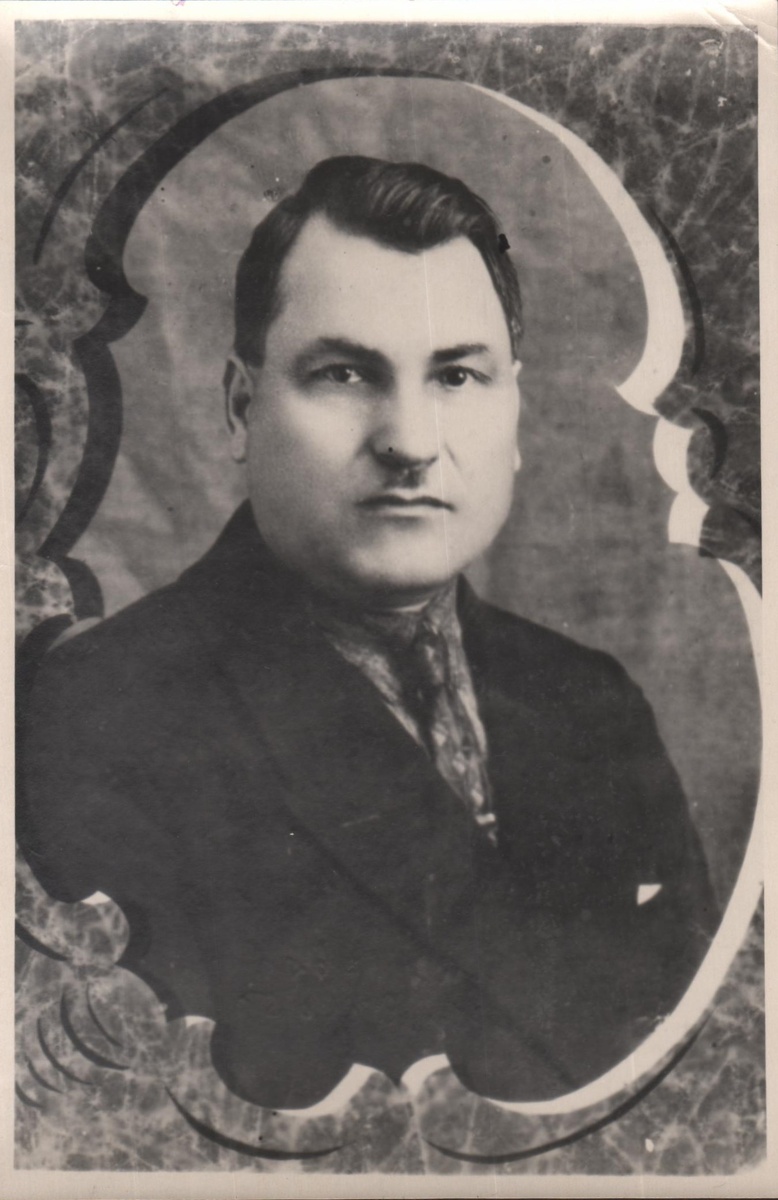 Павел Карих,  основатель и первый председатель коммуны