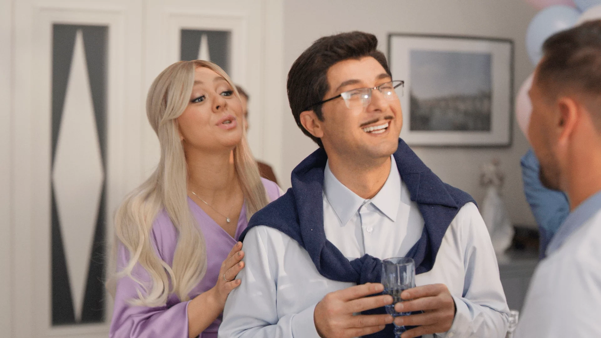 Многодетный отец ждёт пополнения в семье. Кадр из сериала