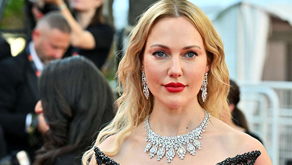 Мерьем Узерли