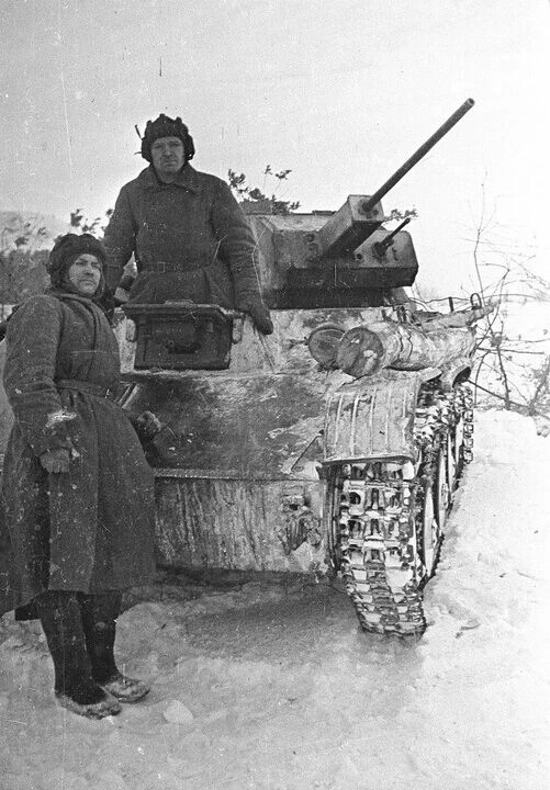 Танк Т-60, далее Т-70 и Т-80.