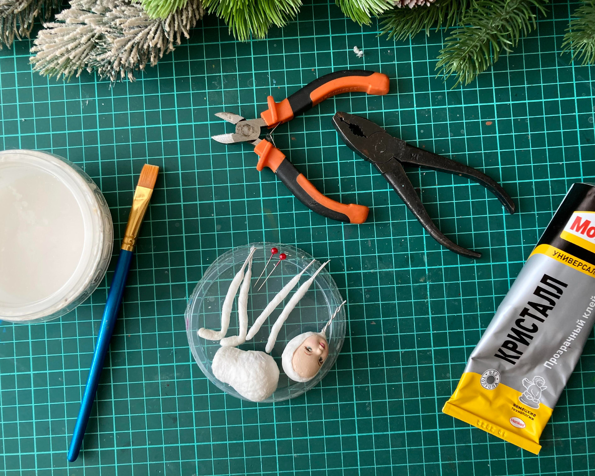 Материалы и инструменты, необходимые для работы.  Фото автора. 