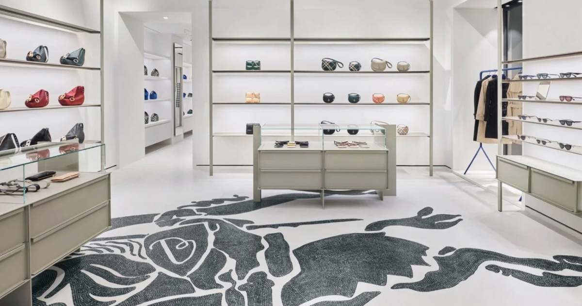    Акции Burberry выросли почти на 15% в Рождество (фото 1)