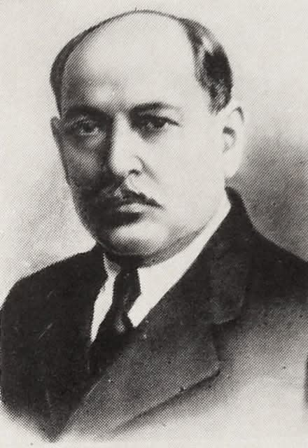 Нариман Нариманов. Русский и советский азербайджанский писатель, крупный общественный и политический деятель, большевик, народный комиссар иностранных дел Азербайджанской ССР, председатель СНК Азербайджанской ССР.