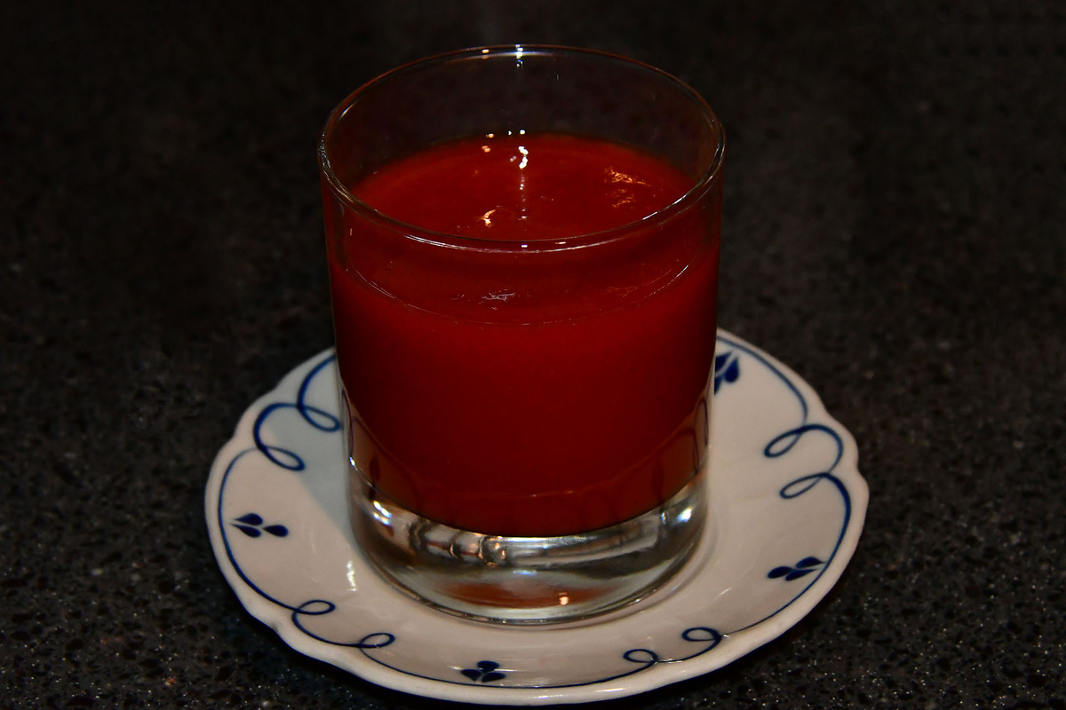 Сок их томатной пасты