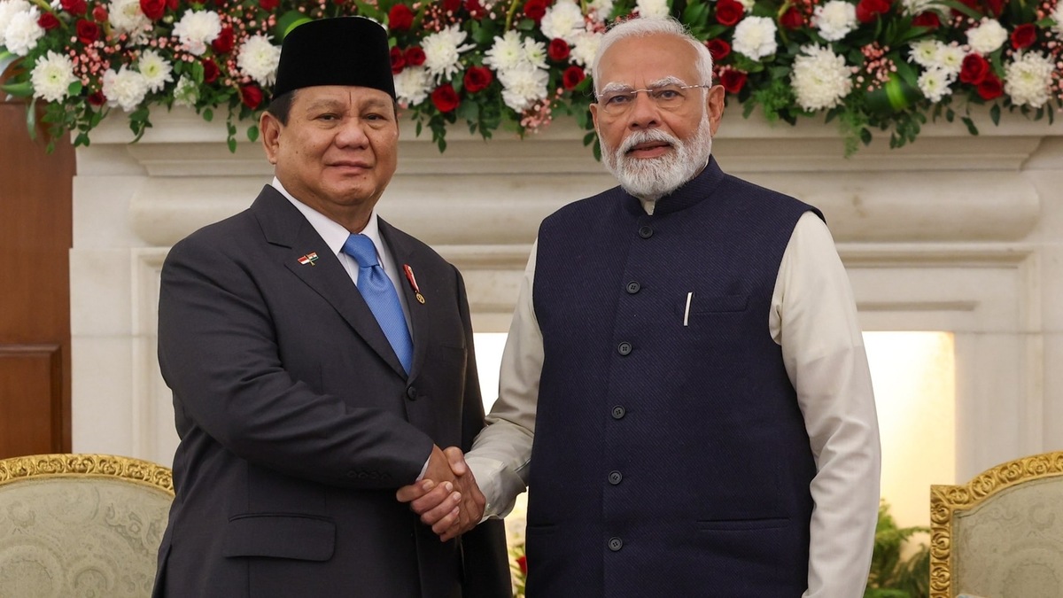Нарендра Моди встретил Прабово Субьянту