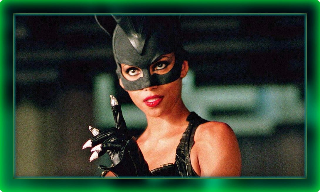 Девчат, никогда, слышите, никогда не позволяйте своим Котикам и Зайчикам держать вас за дyр!