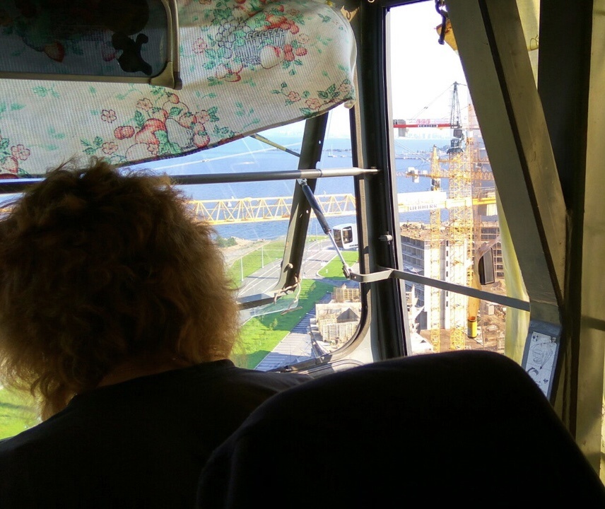 Моя подруга-крановщица 