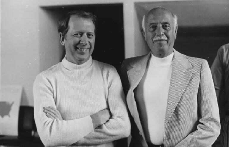 Альфред Филдинг слева и Марк Чаваннес. 1970г. Фото с сайта - (https://hwfielding.com/2018/04/29/bubble-wrap-begins/)