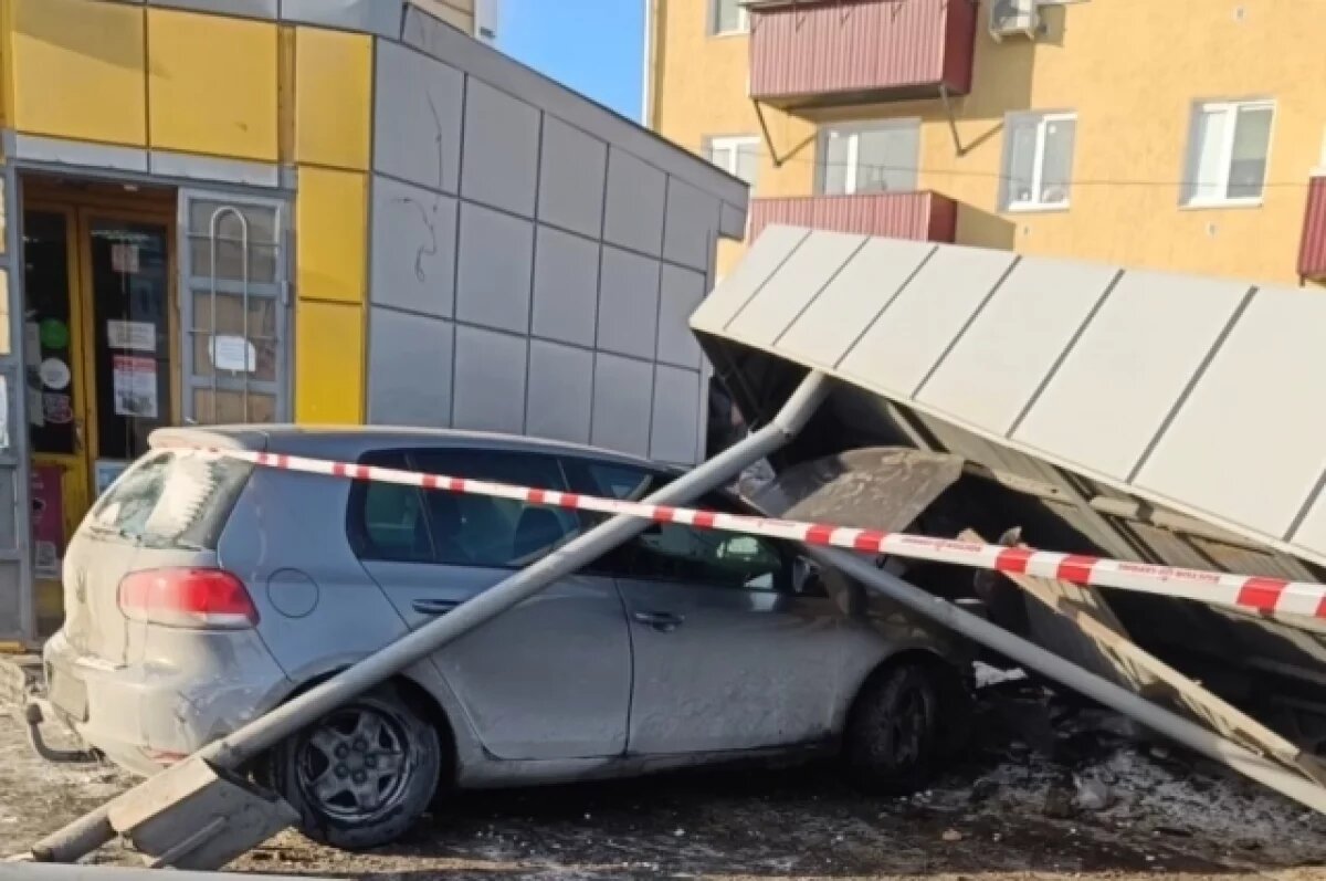    В Кургане иномарка вылетела на остановку и насмерть сбила женщину