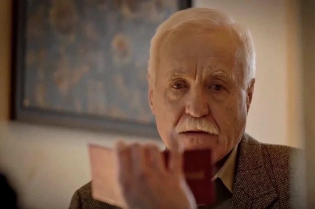    На 79-м году жизни умер советский актер из сериала «Крепостная» Черношкур