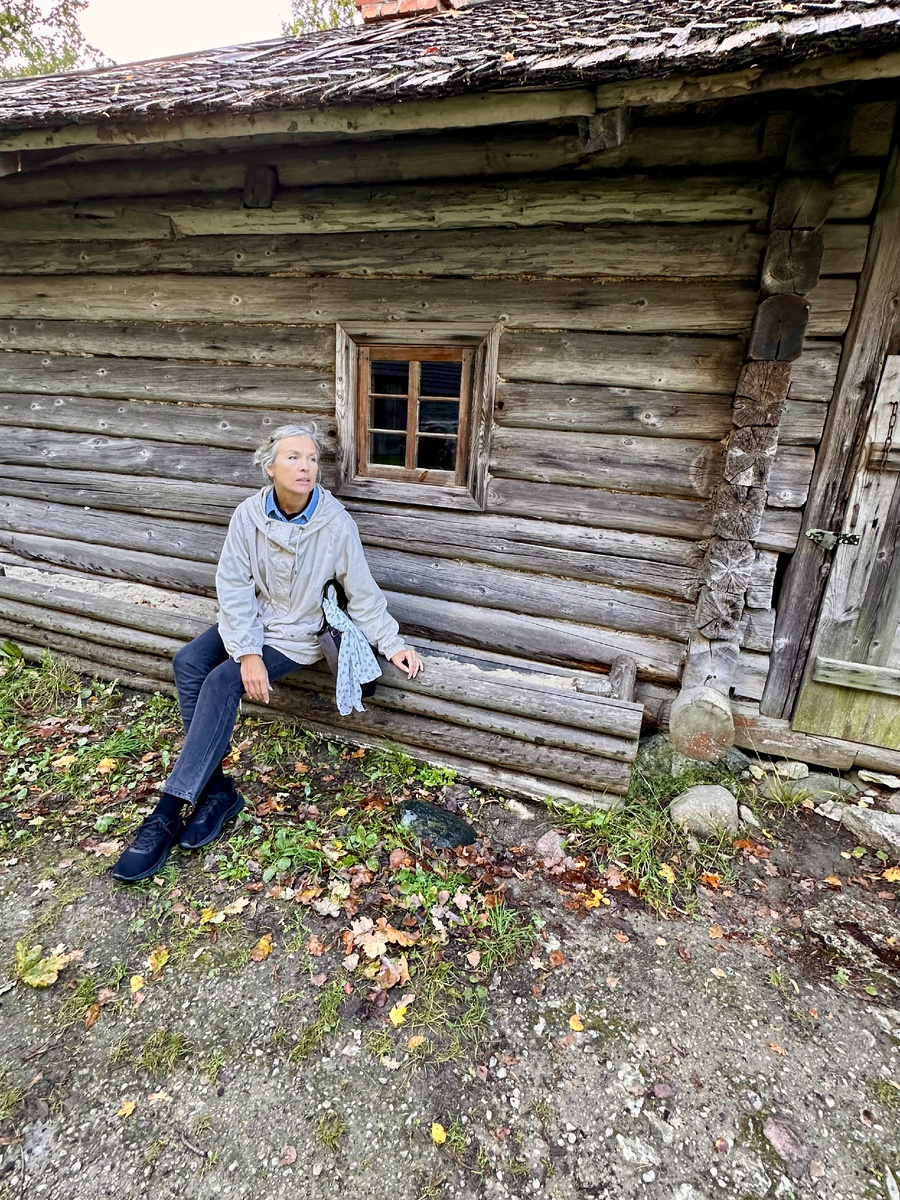 Автор статьи. Не хватает только разбитого корыта