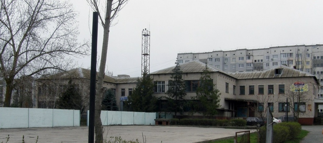 Так 2С-04-14 выглядит с земли, хотя крыша чаще плоская. Фото - СТА