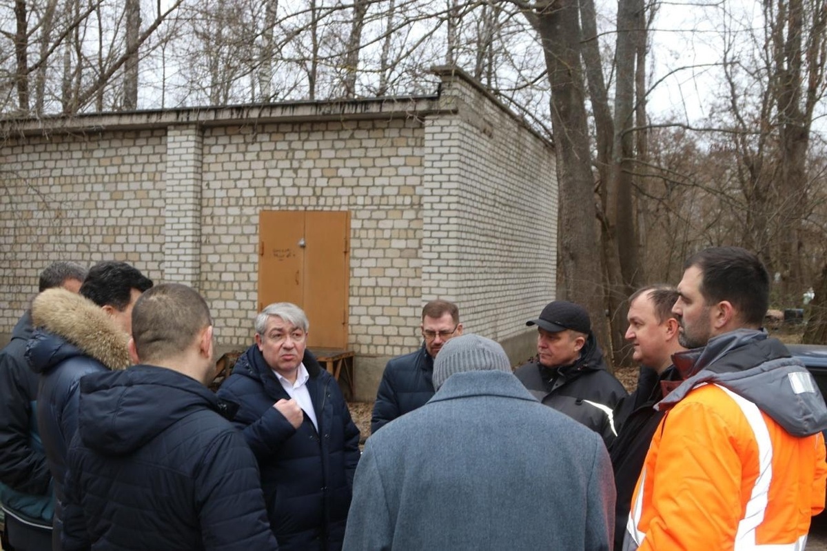    Мэр Железногорска Курской области не удовлетворен ходом строительства горбольницы на Больничном переулке