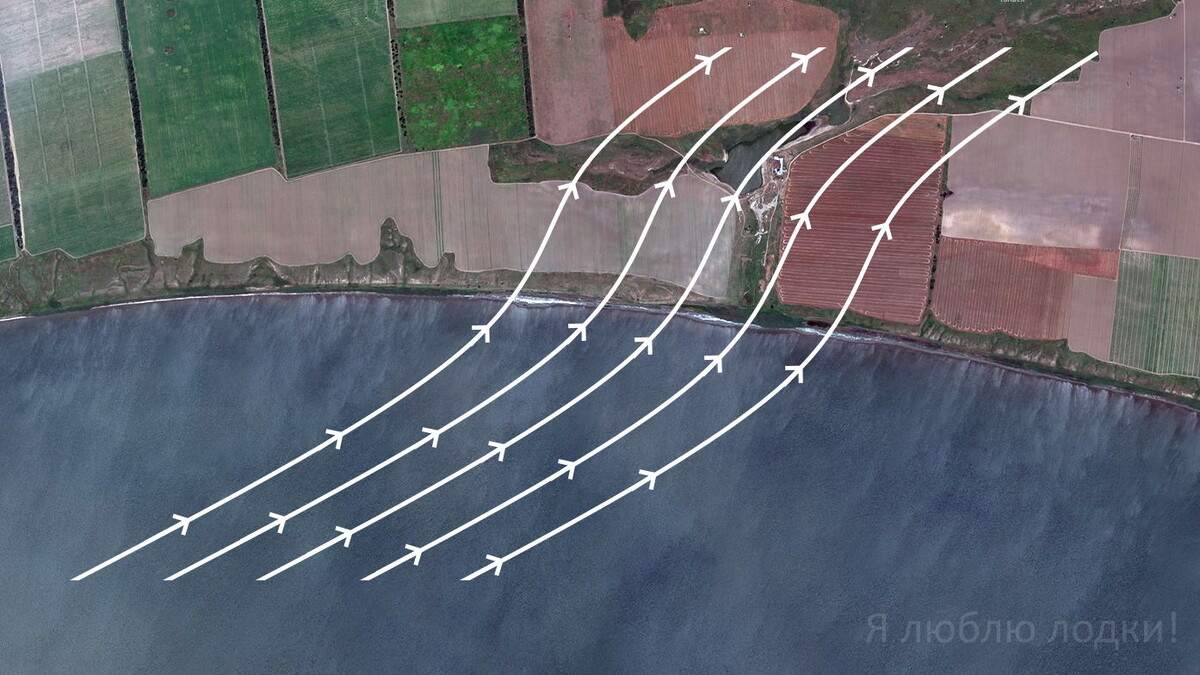 Ветер с моря изменяет направление встретившись с береговой линией