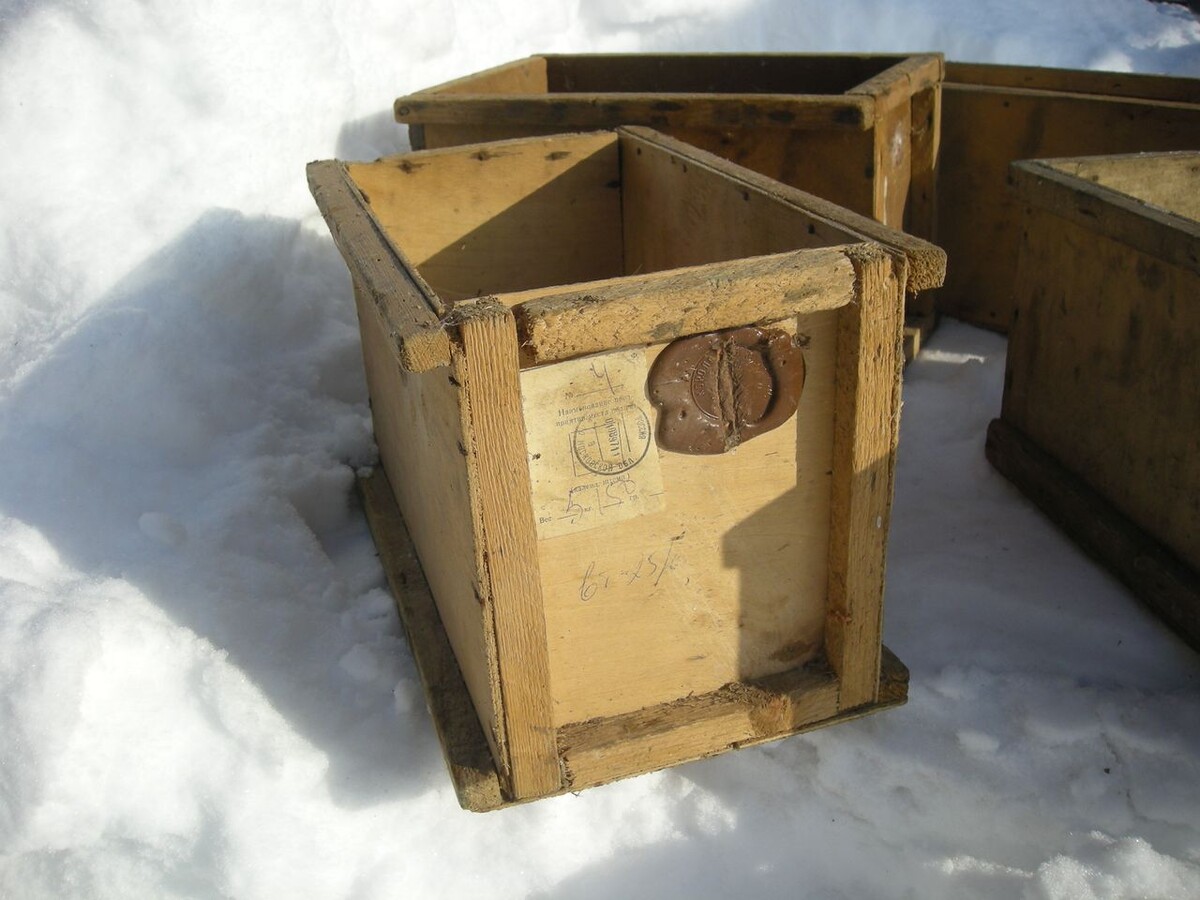 Уже и забыла, когда в последний раз такой ящик видела. Из Яндекс картинок для иллюстрации 