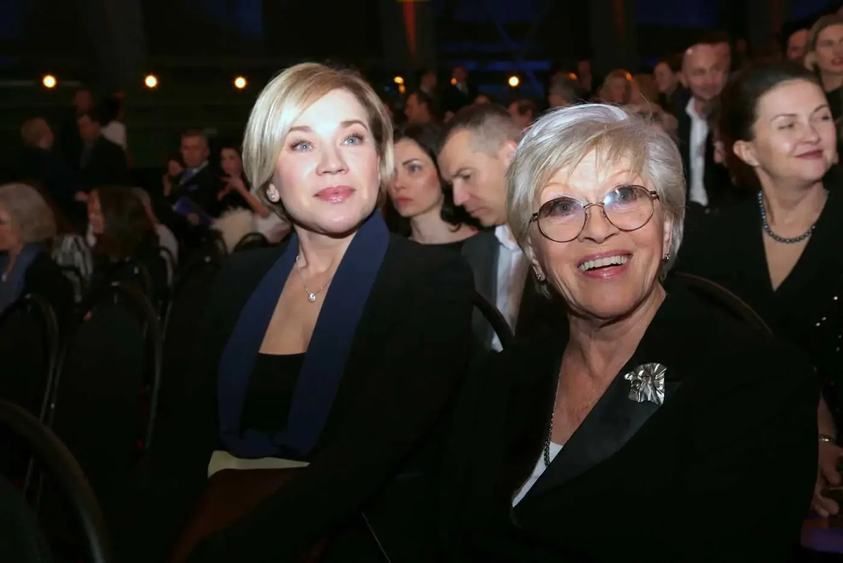 Алиса Фрейндлих с дочерью Варварой Владимировой 