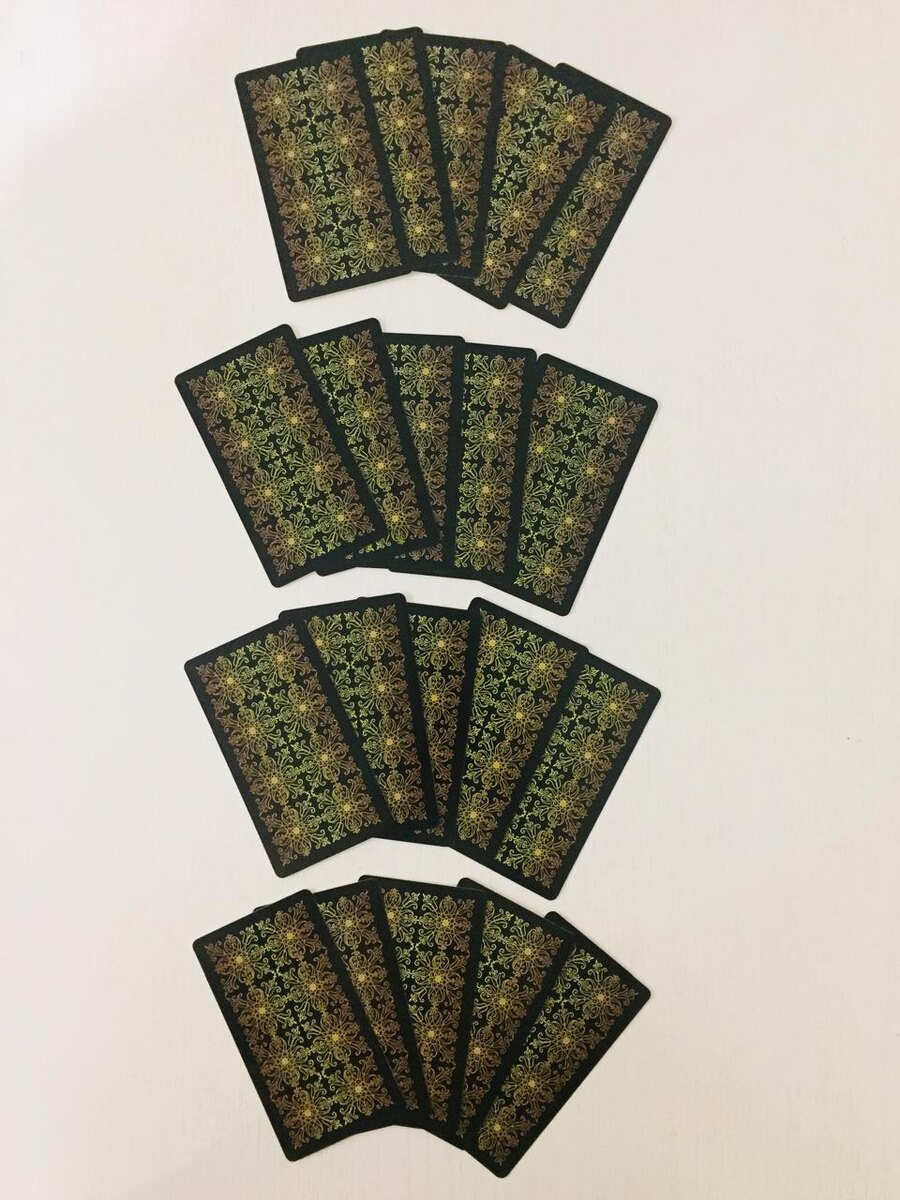 Выберите 1 позицию из 4-х, начиная сверху.