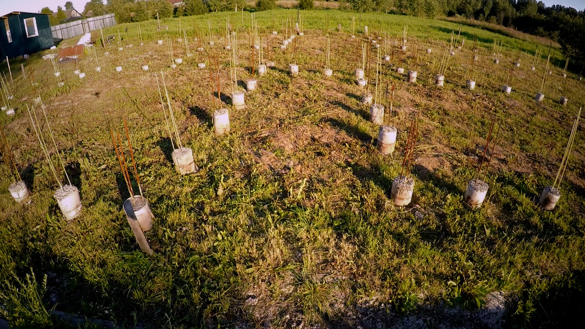Свайное поле весной 2016-го года