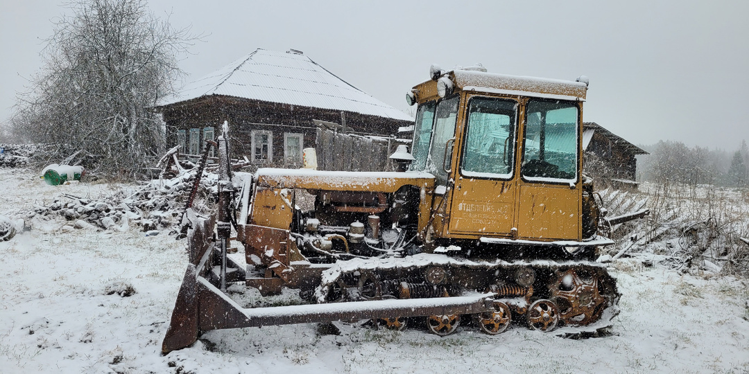 Умирающие деревни Урала. На самодельной дрезине по самой длинной узкоколейке России