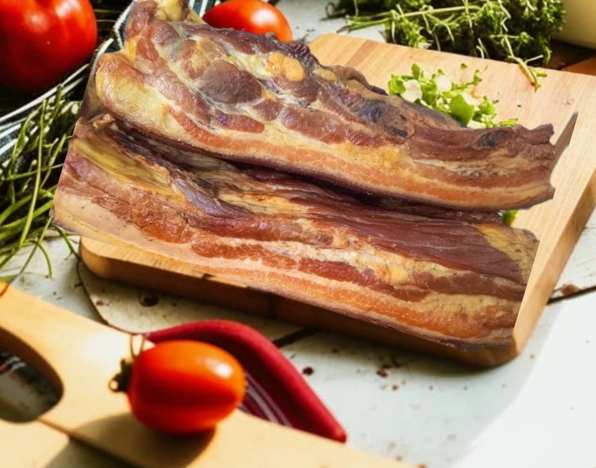 Копченое сало вкуснее, но соленое сало полезнее