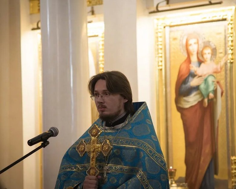 Священник Андрей Филонов. st-tatiana.ru