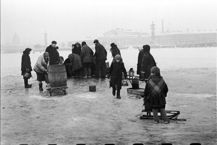Людмила Савельева родилась во время блокады Ленинграда. / Фото: culture.ru