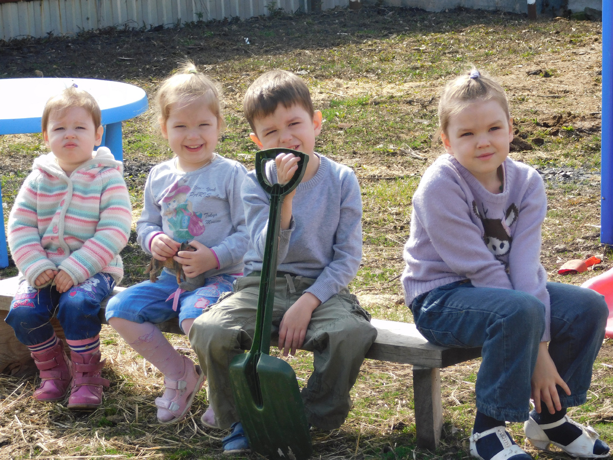 Сашенька, Даниил, София и Настя