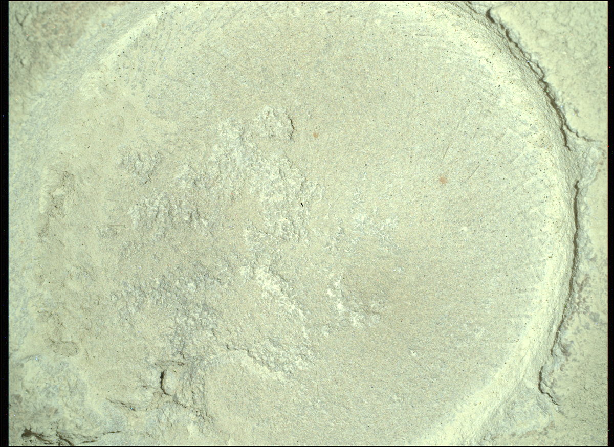 1395-01 место работы долотом при искусственном свете