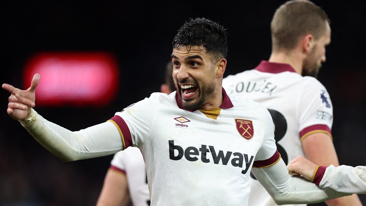    "Астон Вилла" и "Вест Хэм" сыграли вничью 1:1 в чемпионате Англии по футболу. Фото: REUTERS