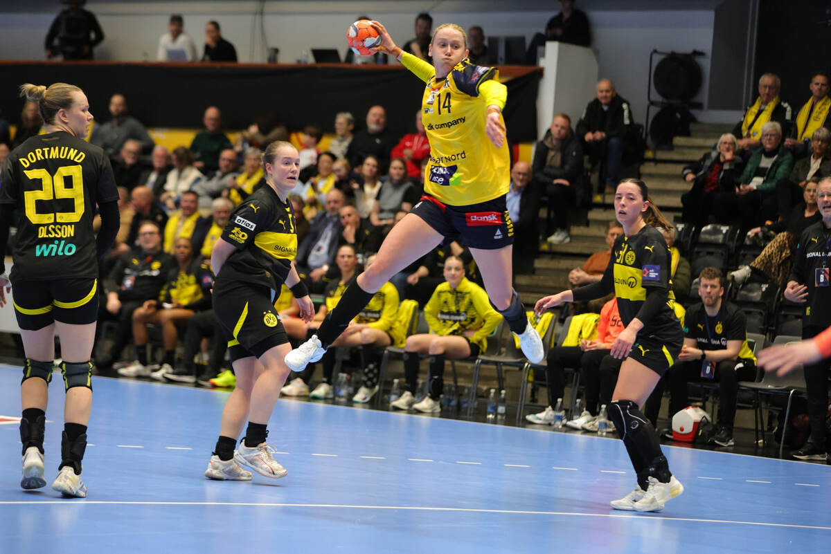    В атаке Эмма Линдквист