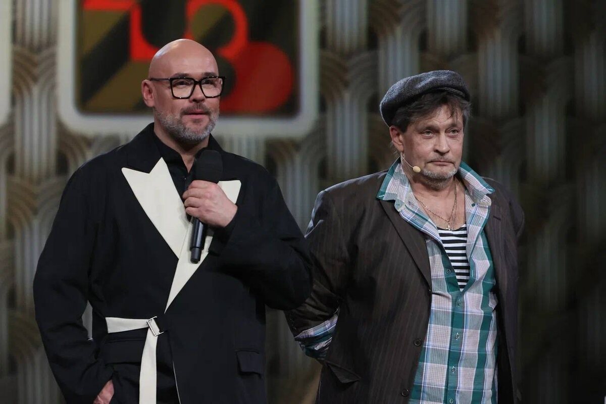 Фото с сайта Первого канала. Александр Домогаров. Максим Аверин.