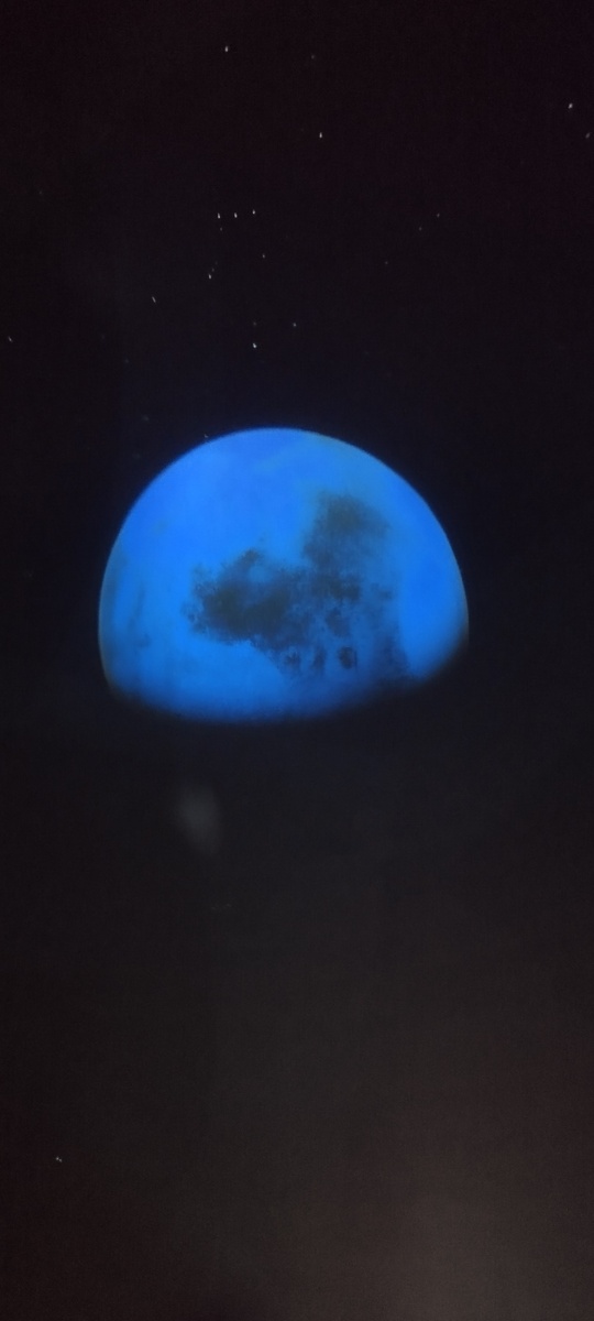 Вот такую космическую красоту мы наблюдали, наслаждаясь музыкой. Листайте