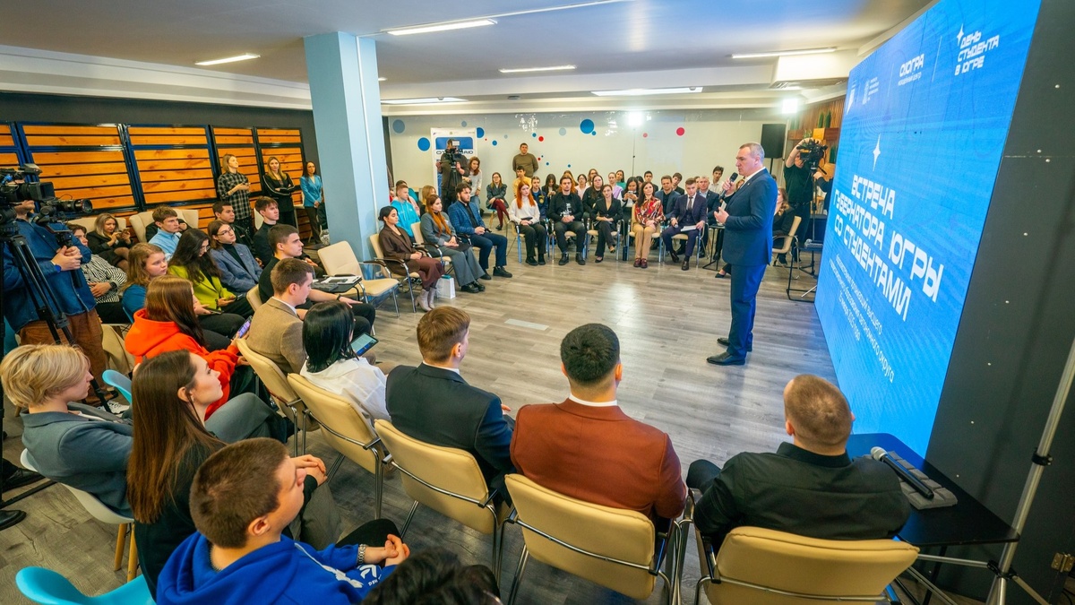    Руслан Кухарук исполнит желания студентов