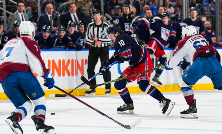 Гол и передача Артемия Панарина не спасли "Рейнджерс" от поражения. Фото: НХЛ 