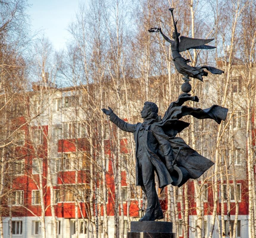    В Центральной библиотеке Сургута появился постамат для книг