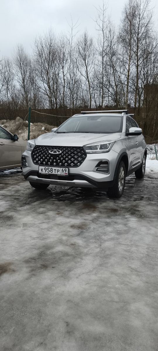 Chery Tiggo 4 Pro на ледяной парковке