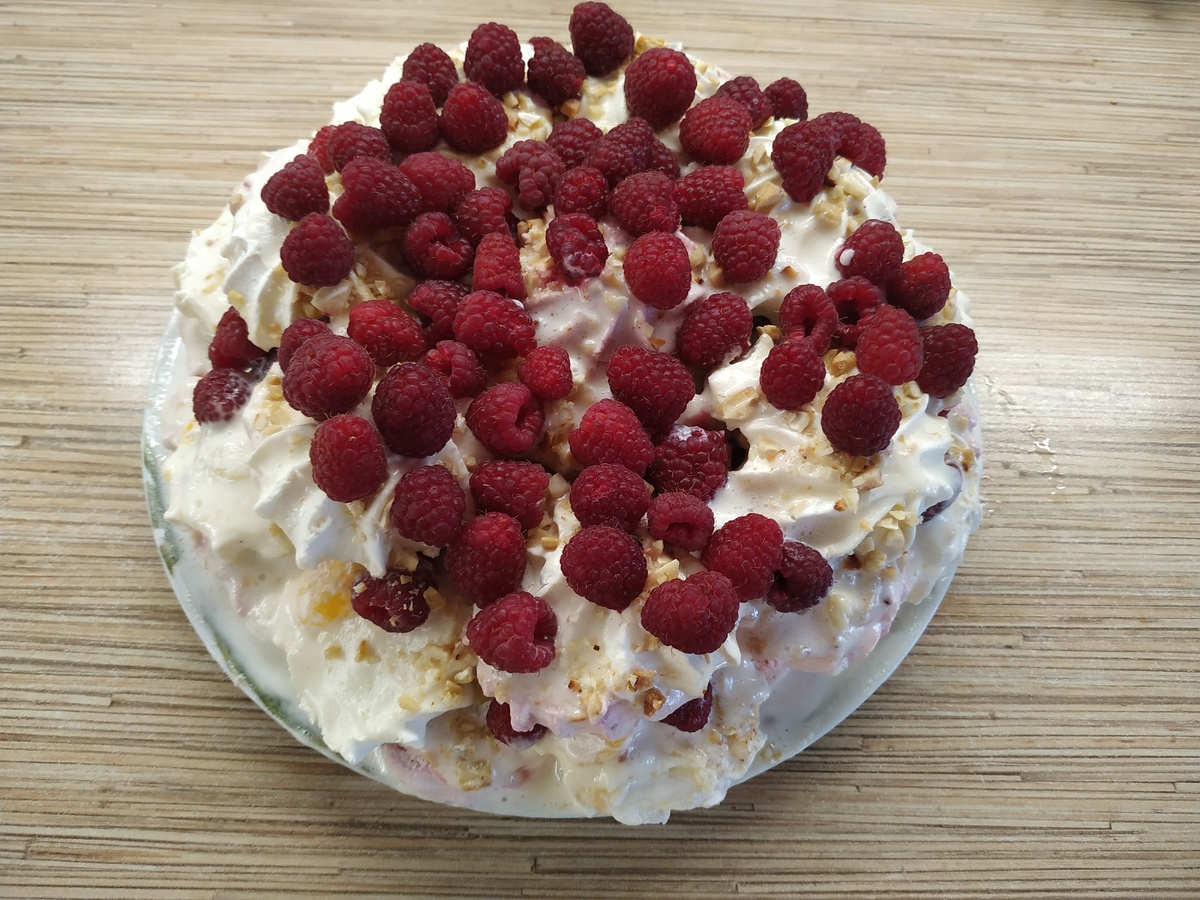 Вкусный зефирный десерт