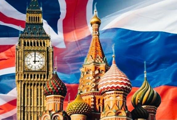    Россия: по-над пропастью во лжи