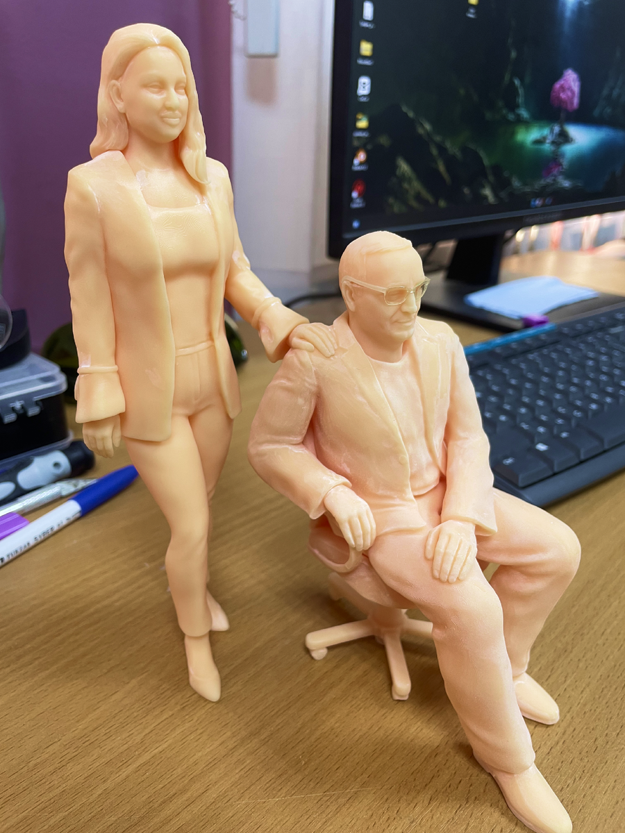 Фигурки, напечатанные на фотополимерном 3D-принтере. В исходном варианте, без покраски. 