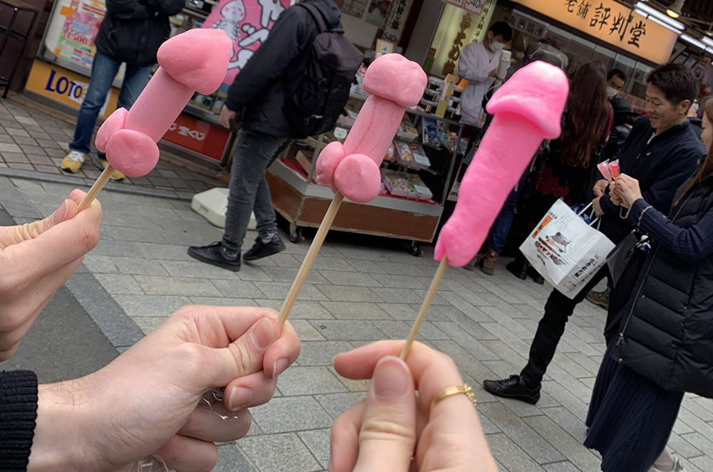 Источник: https://moya-planeta.ru/news/view/festival_stalnogo_fallosa_proshel_v_yaponii_foto