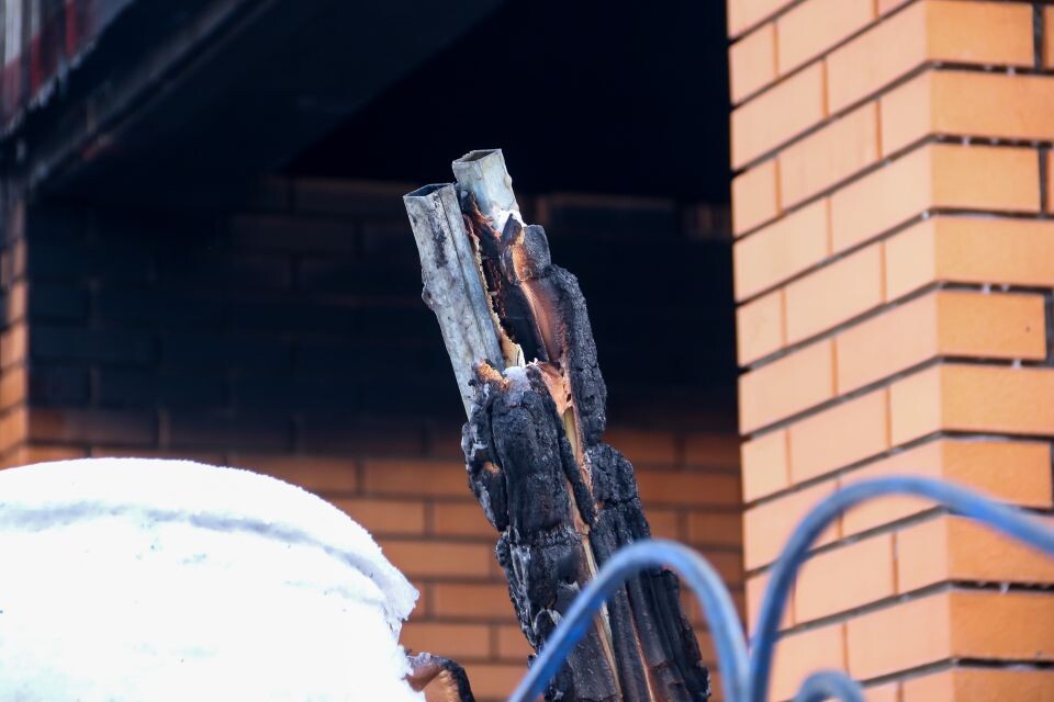    Последствия пожара в частном секторе на ул. Никитина. Источник: Виталий Барабаш/"Толк"